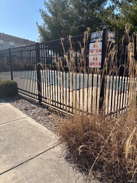 708 Michael St, Ofallon, IL 62269 - gate featuring fence