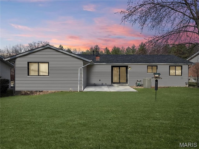 5494 Fireleaf Dr, Saint Louis, MO 63129 - photo 21