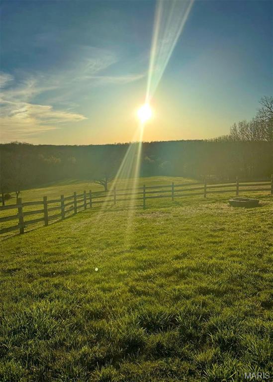 27409 Missouri Dr, Lebanon, MO 65536 - view of yard with a rural view