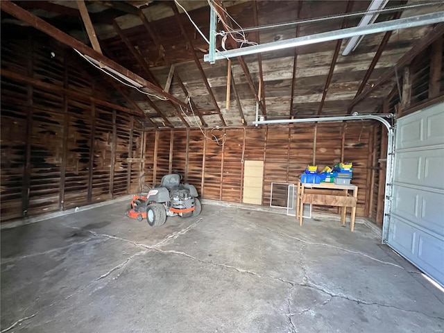 601 S Elm St, Center, MO 63436 - view of garage
