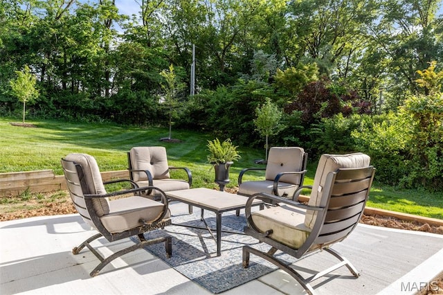 502 Briar Ridge Ln, Saint Louis, MO 63131 - view of patio / terrace with view of wooded area