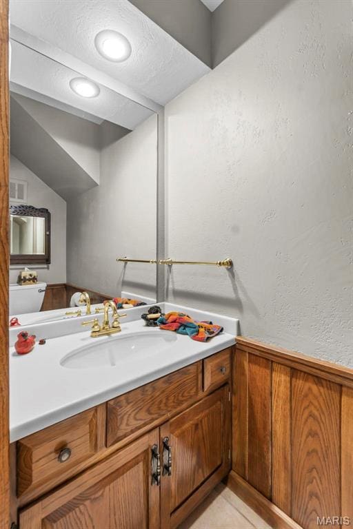 167 Red Fox Ln, Cape Girardeau, MO 63701 - bathroom with vanity