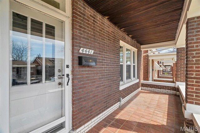 4441 Wallace St, Saint Louis, MO 63116 - photo 4