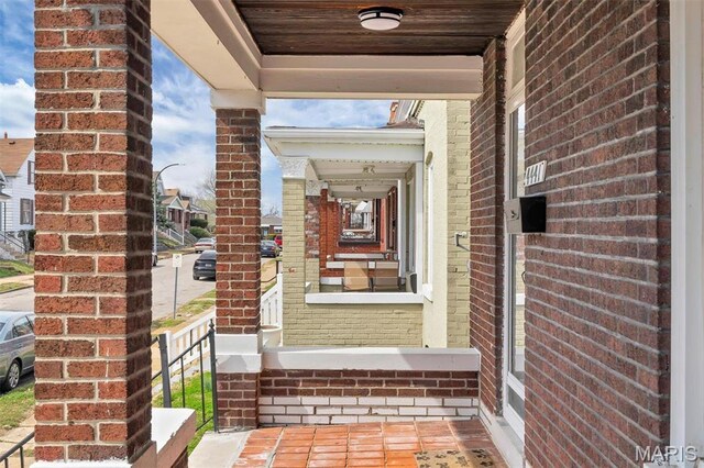 4441 Wallace St, Saint Louis, MO 63116 - photo 5