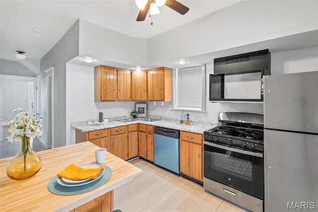 4441 Wallace St, Saint Louis, MO 63116 - photo 16