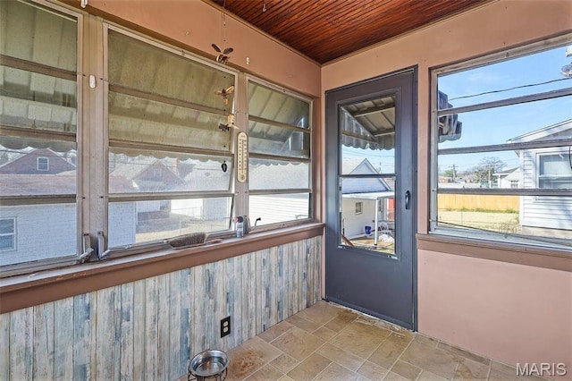 5800 Marquette Ave, Saint Louis, MO 63139 - view of unfurnished sunroom