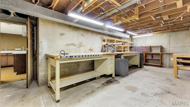 912 Salem Way, Ellisville, MO 63021 - unfinished basement featuring a workshop area