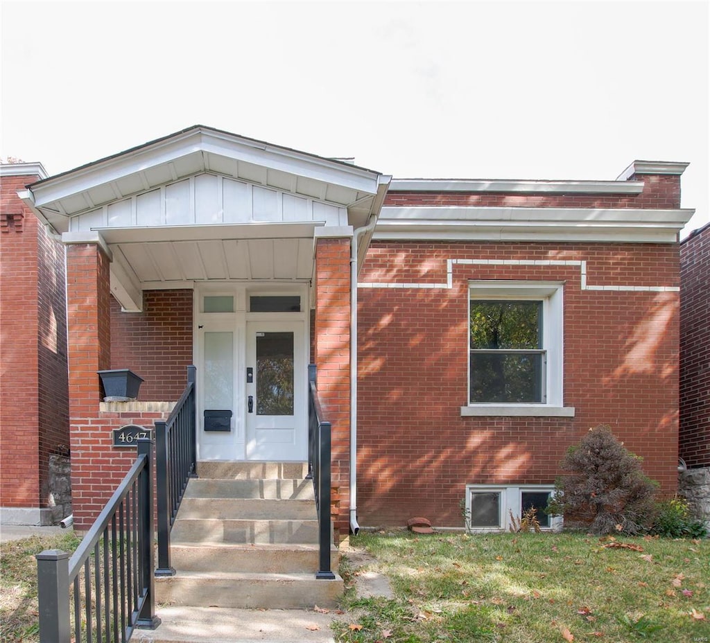 4647 Loughborough Ave, Saint Louis, MO 63116 - photo 1