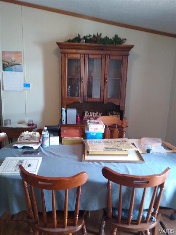 1030 Butler Rd, Tilden, IL 62292 - dining room with crown molding