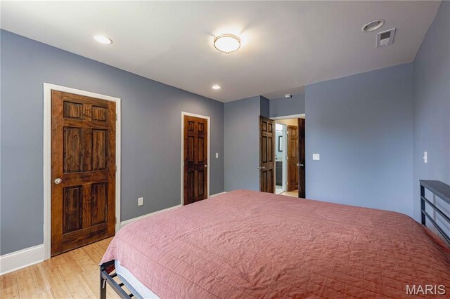2244 Nebraska Ave, Saint Louis, MO 63104 - bedroom featuring light wood finished floors and recessed lighting