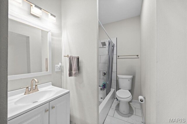2339 Lincoln Ave, Granite City, IL 62040 - bathroom featuring toilet, a shower, and vanity