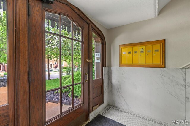 6240 Rosebury Ave Unit 1W, Saint Louis, MO 63105 - photo 3