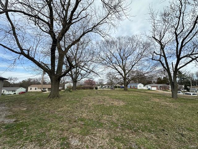 12600 Missouri Bottom Rd, Hazelwood, MO 63042