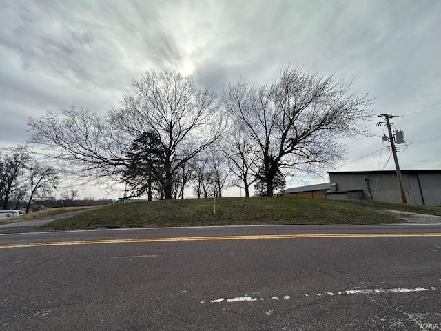 12600 Missouri Bottom Rd, Hazelwood, MO 63042