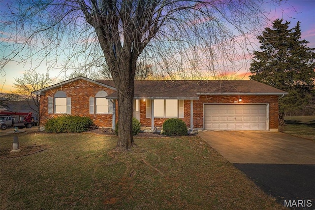423 Rice Rd, Bonne Terre, MO 63628 - ranch-style home featuring driveway, a garage, a front yard, and brick siding