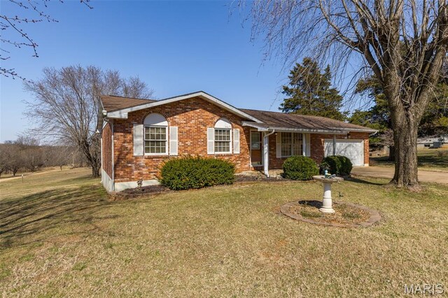 423 Rice Rd, Bonne Terre, MO 63628 - ranch-style house featuring brick siding, an attached garage, a front lawn, and concrete driveway