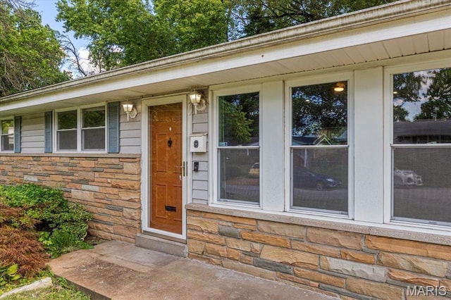 2418 Castle Dr, Saint Louis, MO 63136 - photo 3