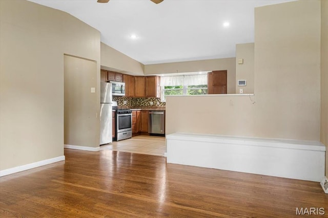 2418 Castle Dr, Saint Louis, MO 63136 - photo 6