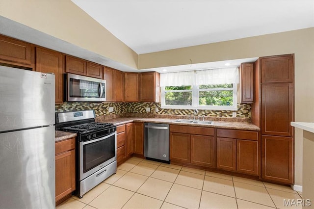 2418 Castle Dr, Saint Louis, MO 63136 - photo 7