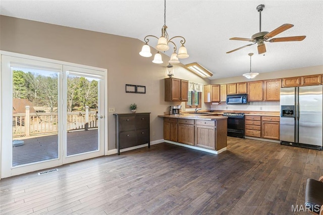 207 Normandie Dr, Bonne Terre, MO 63628 - kitchen with black appliances, lofted ceiling, a peninsula, dark wood-type flooring, and ceiling fan