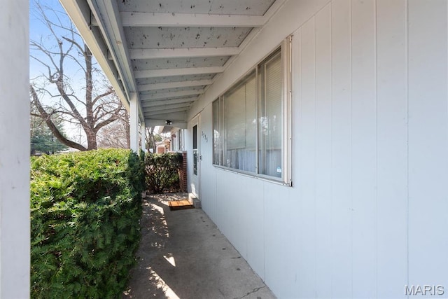 2755 Patterson Rd, Florissant, MO 63031 - view of property exterior