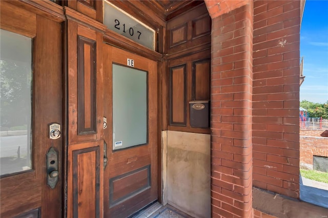 2107 Russell Blvd, Saint Louis, MO 63104 - doorway to property with brick siding
