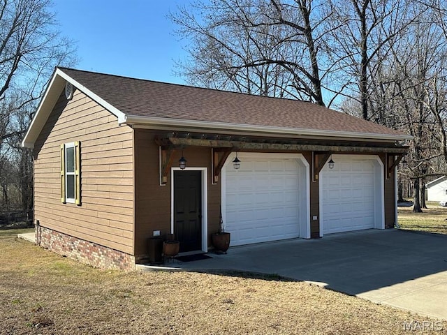 14348 Hidden Trails Cir, Dexter, MO 63841 - view of garage
