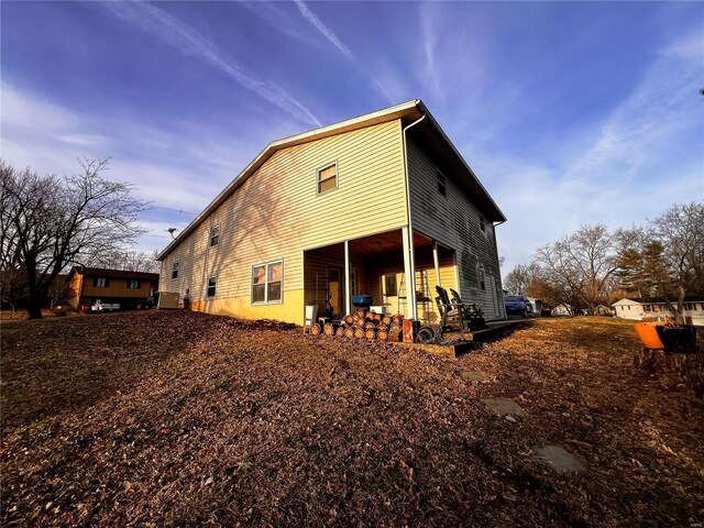 1505 Shelley Dr, Vandalia, IL 62471 - rear view of house featuring a patio
