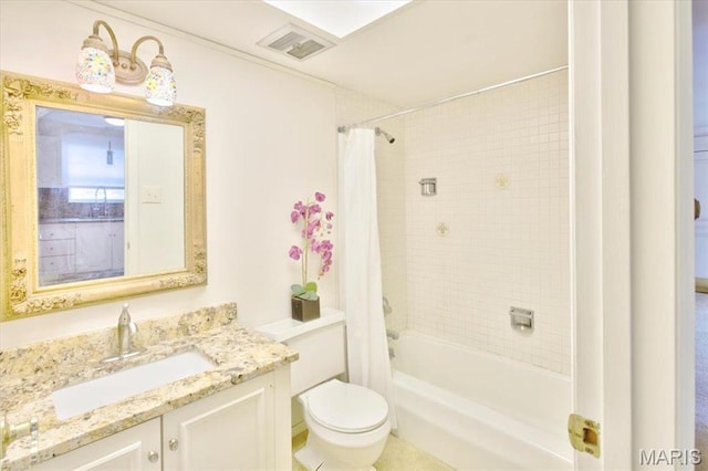 13515 Coliseum Dr Unit A, Chesterfield, MO 63017 - full bath featuring vanity, shower / bath combo, and toilet