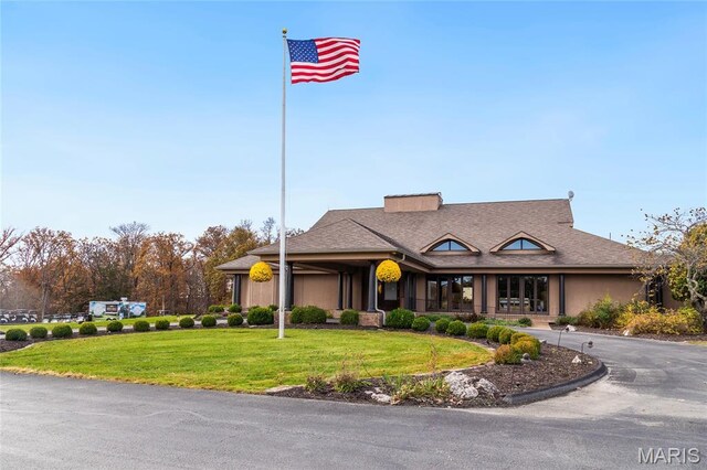 803 S Aspen Point Dr, Innsbrook, MO 63390 - view of front of property featuring a front yard