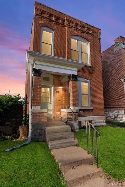 3113 Wyoming St, Saint Louis, MO 63118 - photo 2