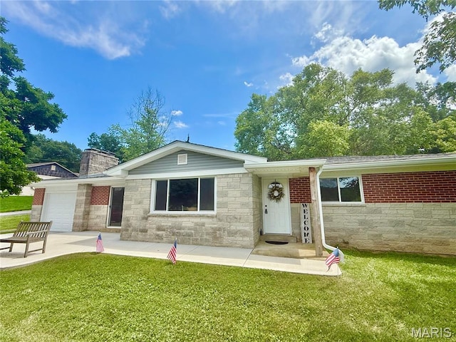 65 E Lakewood Dr, Fenton, MO 63026 - photo 1