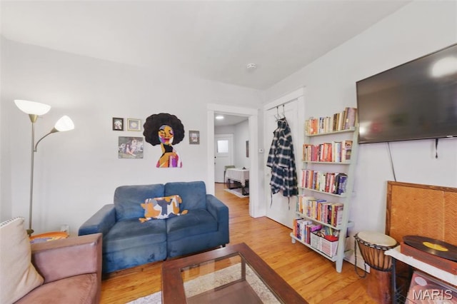 5044 Lindenwood Ave, Saint Louis, MO 63109 - photo 5