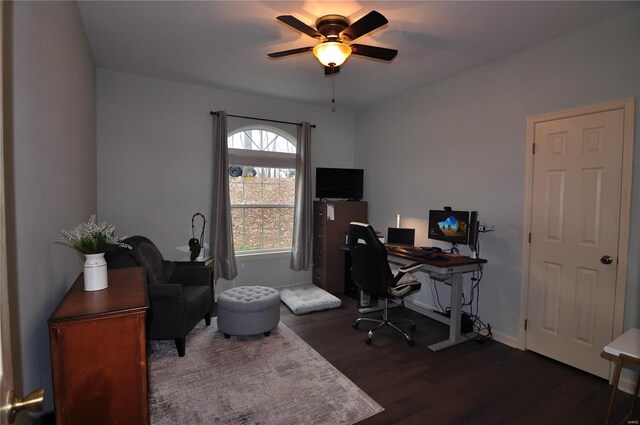 4072 Osage Rdg, House Springs, MO 63051 - office area featuring dark wood finished floors, a ceiling fan, and baseboards