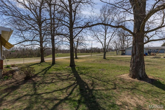113 S Madison St, Desloge, MO 63601 - view of green lawn