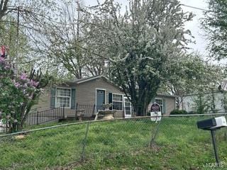 19050 Sikes Rd, Saint Genevieve, MO 63670 - view of front of property
