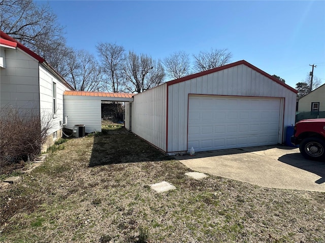 104 Selma St, Sikeston, MO 63801 - detached garage with central AC unit