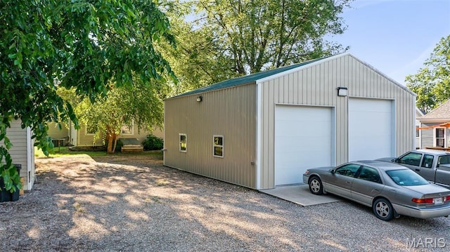 705 Jefferson St, Fulton, MO 65251 - view of detached garage