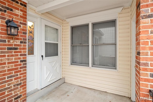 7310 Westover Colonial Ln, Saint Louis, MO 63119 - property entrance featuring brick siding