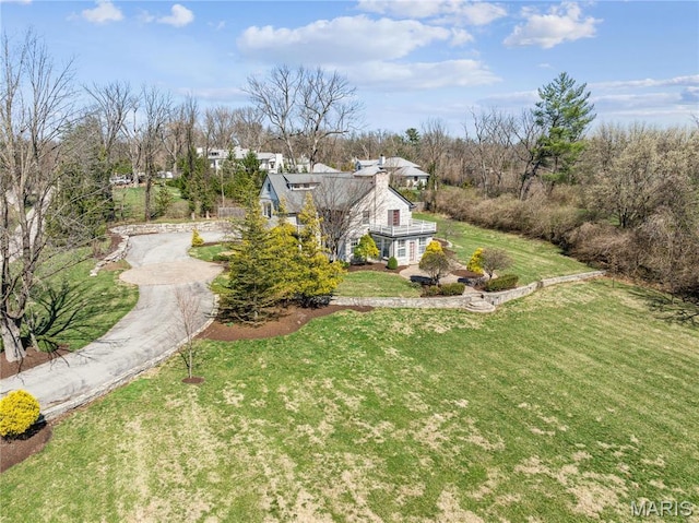 910 Kent Rd, Ladue, MO 63124 - view of home's exterior featuring driveway and a yard