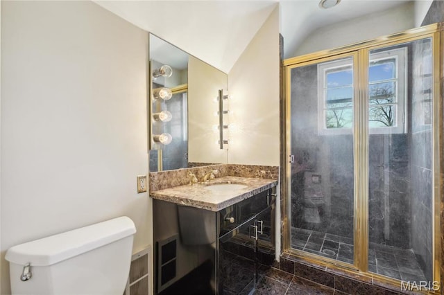 910 Kent Rd, Ladue, MO 63124 - bathroom featuring vanity, a stall shower, and lofted ceiling