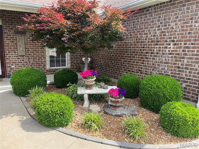 2009 Weber Heights Dr, Washington, MO 63090 - doorway to property featuring brick siding