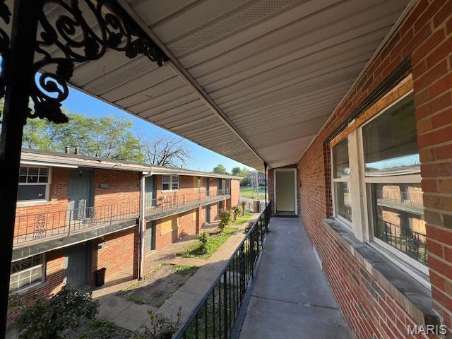 8440 N Broadway N, Saint Louis, MO 63147 - view of patio
