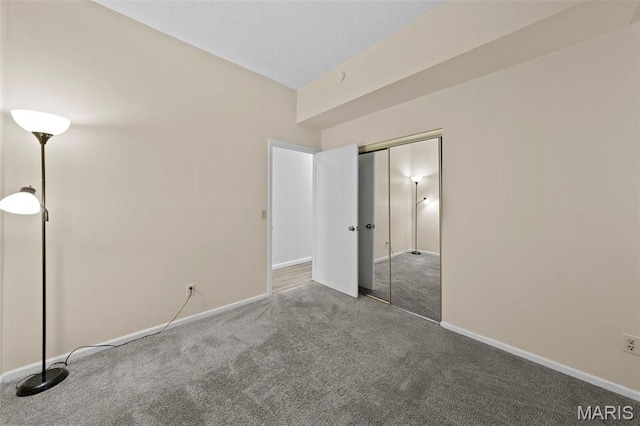4319 Lindell Blvd Unit A, Saint Louis, MO 63108 - unfurnished bedroom featuring carpet and a closet
