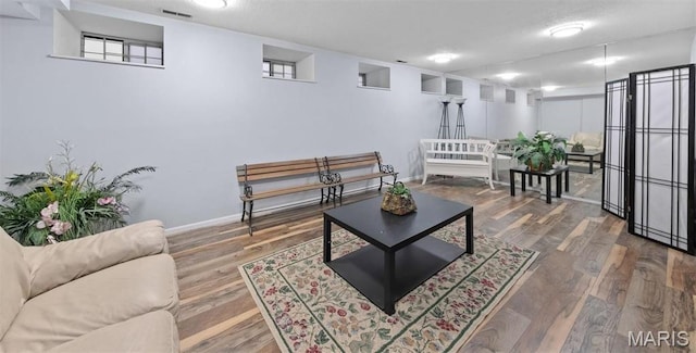 4319 Lindell Blvd Unit A, Saint Louis, MO 63108 - living room featuring wood finished floors
