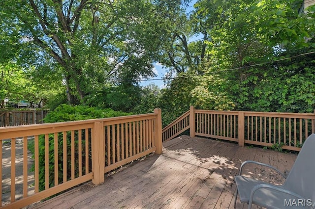 3618 Mcree Ave, Saint Louis, MO 63110 - view of wooden terrace