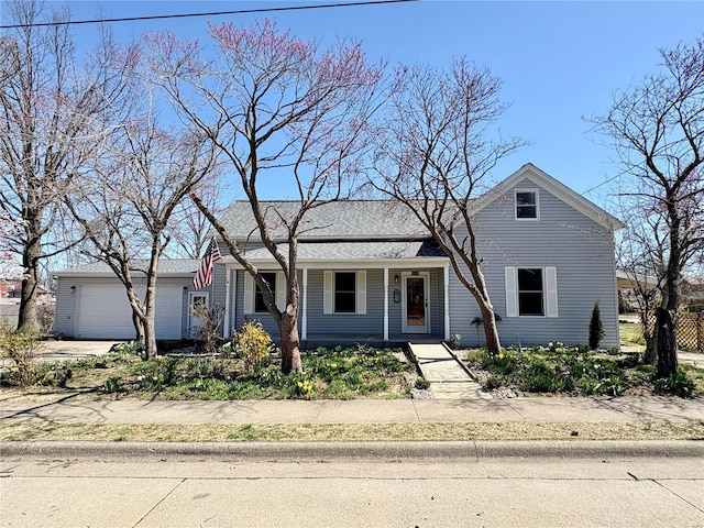 107 S Jackson St, Perryville, MO 63775 - traditional-style home with a garage and covered porch