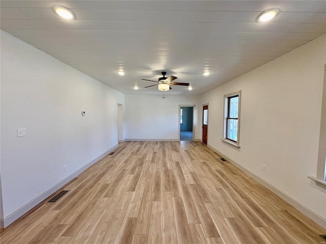 107 S Jackson St, Perryville, MO 63775 - unfurnished room featuring light wood finished floors, baseboards, ceiling fan, and recessed lighting