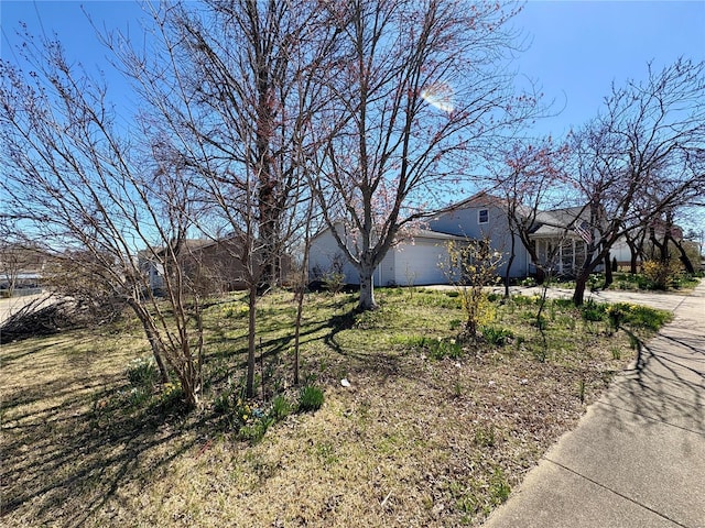 107 S Jackson St, Perryville, MO 63775 - view of yard
