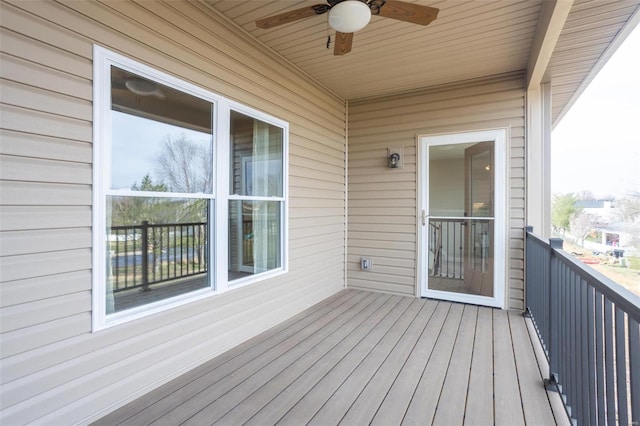 192 Santa Elena Dr, Wentzville, MO 63385 - deck with a ceiling fan